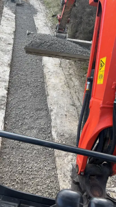 Chantier METIFIOT TP GOUDRONNAGE à Livron-sur-Drôme — terrassement & élagage (photo 8)